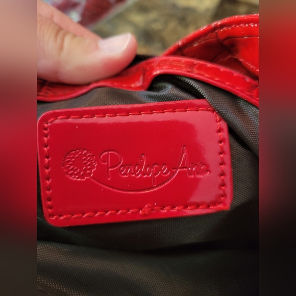 Penelope Ann Red Purse- New - Picture 9 of 15